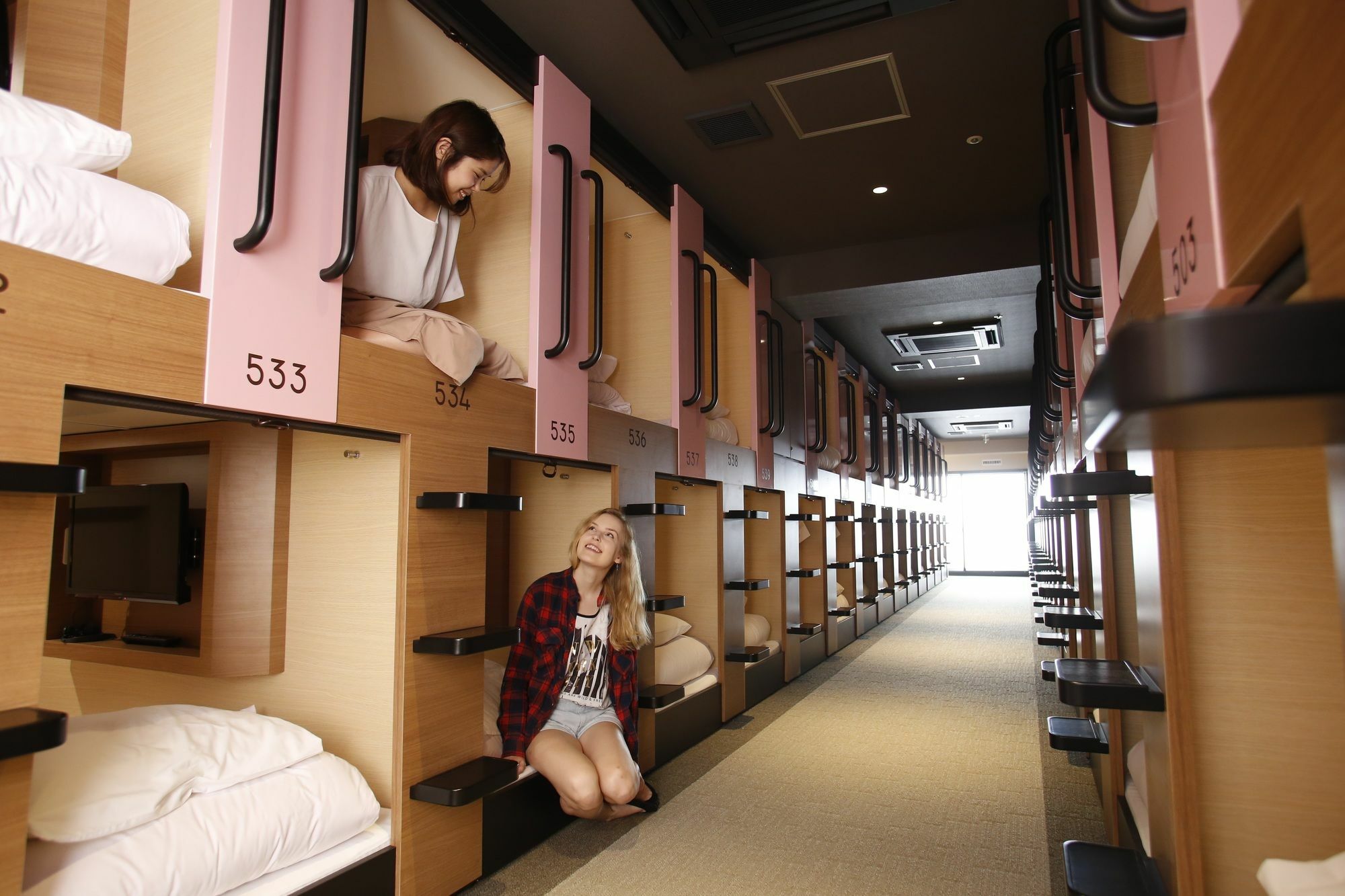 Y'S Cabin Osaka Namba Exteriér fotografie